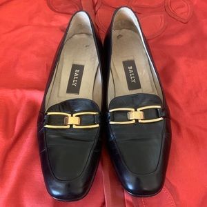 Bally woman’s loafer dress shoe, size 5.5